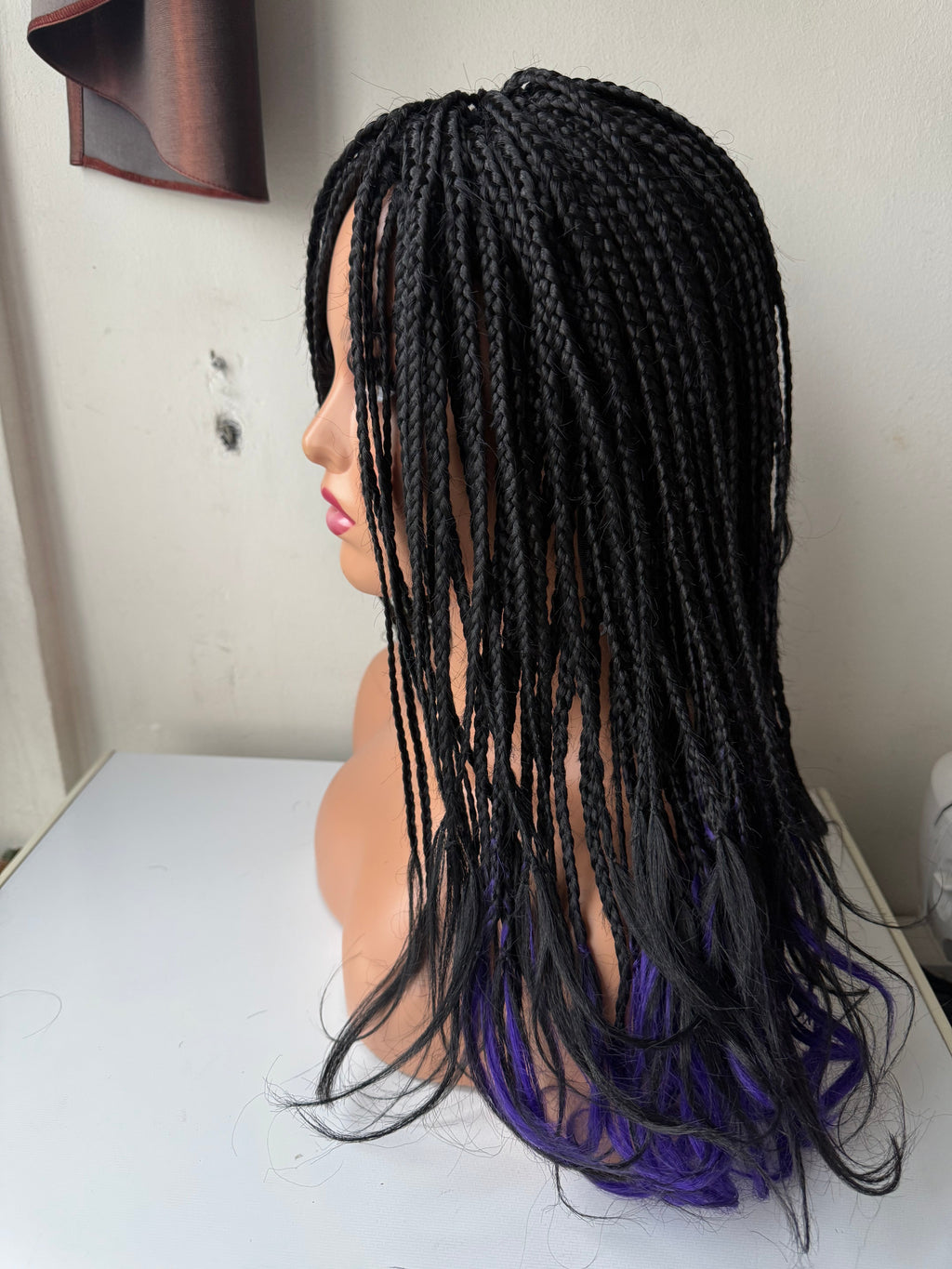 Perruque tressée pony pointes violettes -  NIELY