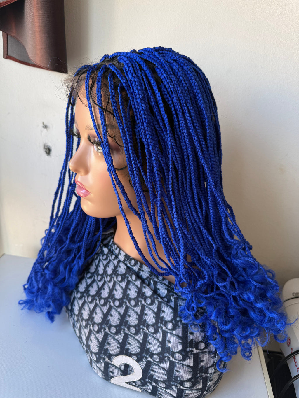 Belinda lace - Perruque Full  Lace wig tressée bleue